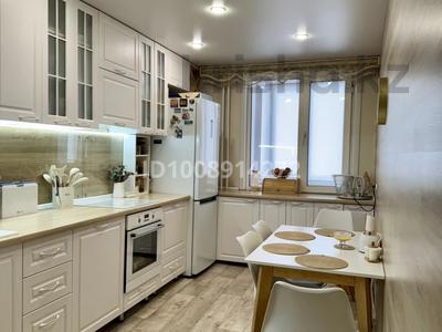 4-бөлмелі пәтер · 86 м² · 4/6 қабат, Космическая 21 — Космическая-Михаэлиса, бағасы: 45 млн ₸ в Усть-Каменогорске, Ульбинский