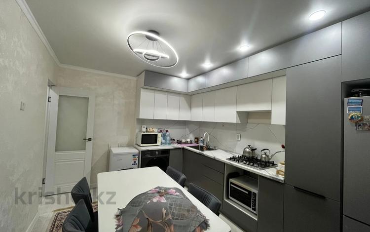 3-бөлмелі пәтер · 70 м² · 4/9 қабат, мкр 12, бағасы: 24 млн ₸ в Актобе — фото 2