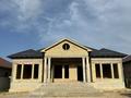 Отдельный дом · 6 комнат · 250 м² · 8 сот., мкр Достык — улица мұзтау жігер за 31 млн ₸ в Шымкенте, Абайский р-н