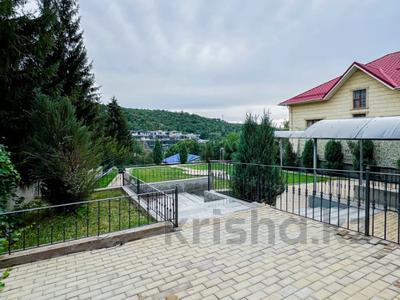 Отдельный дом · 6 комнат · 650 м² · 10 сот., Оспанова 85/50 — Кирей Жанибек Хандар за 3.5 млн ₸ в Алматы, Медеуский р-н