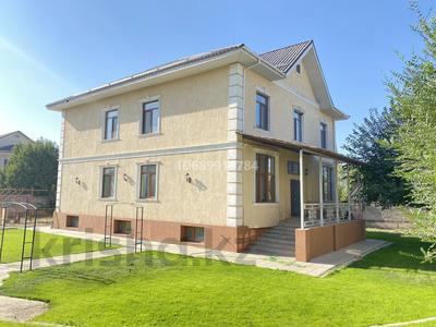 Отдельный дом · 6 комнат · 500 м² · 12 сот., Кашаубаева 146 — Валиханова за 220 млн ₸ в 
