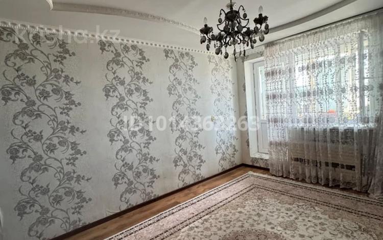 3-комнатная квартира · 73 м² · 3/5 этаж, 21-й квартал 45 за 15 млн ₸ в  — фото 2