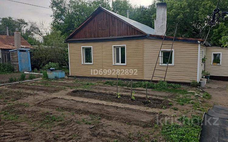 Жеке үй · 4 бөлме · 80 м² · 6 жүзд., Жаңа қала ш/а., Космонавтов 332 — Авторынок Отау, бағасы: 17.5 млн ₸ в Караганде, Казыбек би р-н — фото 25