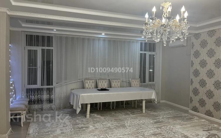 3-комнатная квартира · 120.6 м² · 3/7 этаж, сатпаева 41а за 41 млн ₸ в Атырау — фото 2