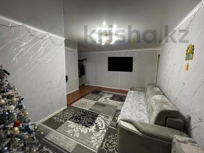 3-комнатная квартира · 56.2 м² · 2/5 этаж, Ленина 42 за 14 млн 〒 в Рудном