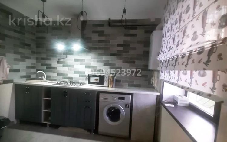 2-комнатная квартира · 40 м², Исмаилова 143 за 200 000 〒 в Мерке — фото 2