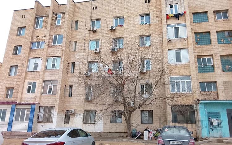 1-комнатная квартира · 50 м² · 2/5 этаж, 22-й мкр 5 за 8 000 〒 в Актау — фото 2
