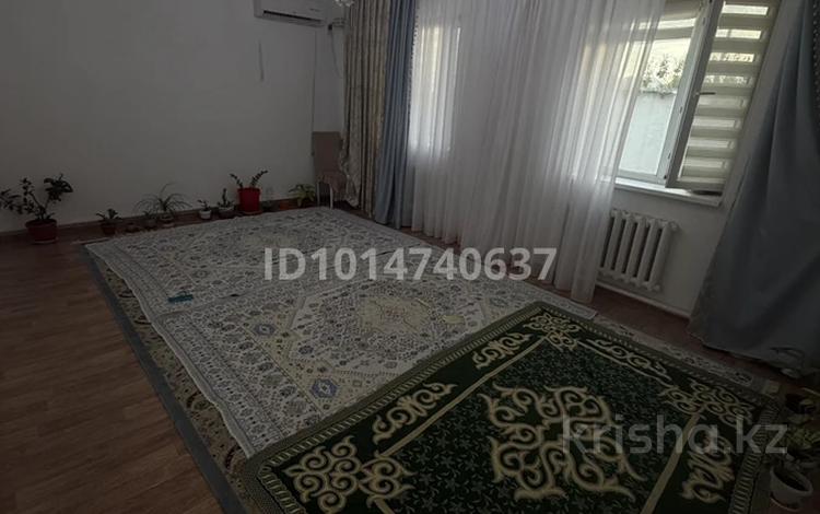 Отдельный дом · 4 комнаты · 130 м² · 130 сот., 3 көше 120 за 19 млн ₸ в Атамекене — фото 2