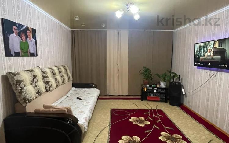 3-бөлмелі пәтер · 63 м² · 5/10 қабат, Толстого 68, бағасы: 28 млн ₸ в Павлодаре — фото 2