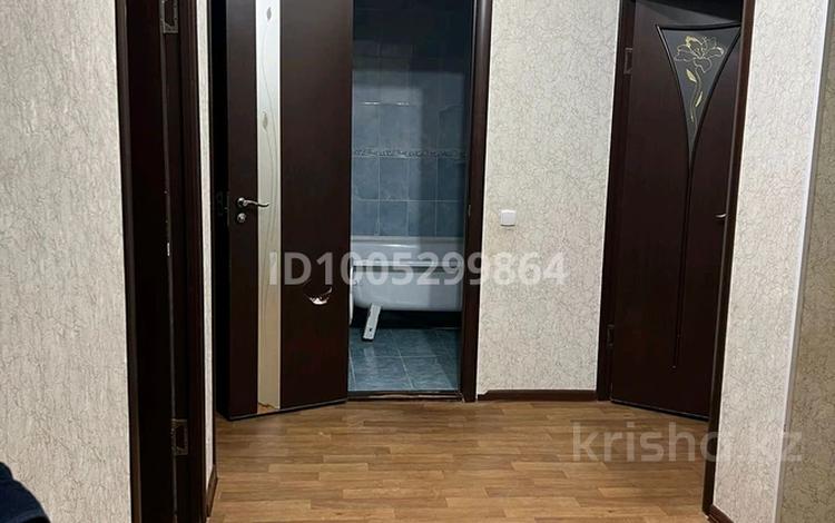 3-комнатная квартира · 69.3 м² · 3/4 этаж, 2мкр 31 за 15 млн 〒 в Жанаозен — фото 2