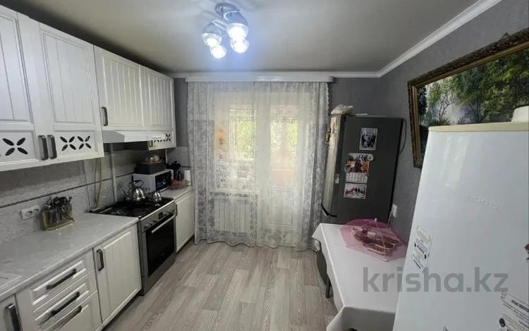 3-комнатная квартира · 70 м² · 3/5 этаж, мкр 11 за 23.4 млн ₸ в Актобе — фото 5