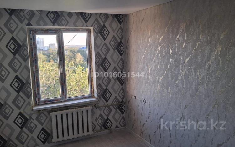 3-бөлмелі пәтер · 59.5 м² · 5/5 қабат, 2 30 — Школы, бағасы: 22.5 млн ₸ в Конаеве — фото 2