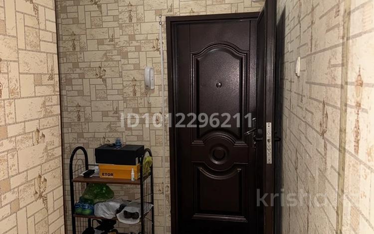 1-бөлмелі пәтер · 37.5 м² · 4/5 қабат, Мкр. Аса 43, бағасы: 11.5 млн ₸ в Таразе — фото 2