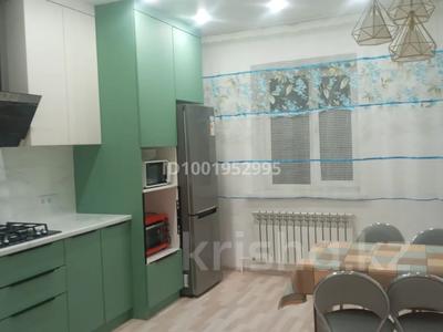 Пәтерлер в Акмолинской обл.: 3-бөлмелі пәтер · 87.1 м² · 5/5 қабат, Мкр Сарыарка 9/10, бағасы: 33 млн 〒 3-бөлмелі пәтер · 87.1 м² · 5/5 қабат, Мкр Сарыарка 9/10, бағасы: 33 млн 〒 в Кокшетау