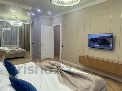 4-комнатная квартира · 130 м² · 9/17 этаж, Аль-Фараби 41 — Аль-Фараби Сейфуллина за 60 000 〒 в Алматы, Бостандыкский р-н