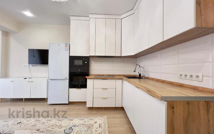 3-комнатная квартира · 70 м² · 2/5 этаж, шефченко 37 за 75 млн ₸ в Алматы, Медеуский р-н — фото 2