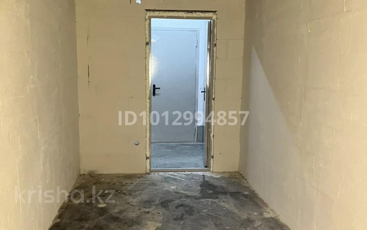 Свободное назначение · 11.5 м² за 45 000 ₸ в Астане, Нура р-н — фото 2