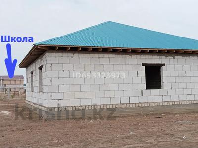 5-бөлмелі пәтер, 150 м², Первый угловой дом задний школы 1, бағасы: 5.5 млн 〒 в Сарыжаре