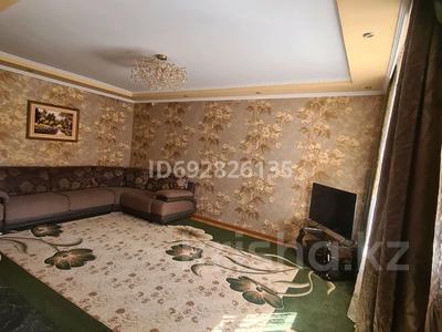 3-комнатная квартира, 67 м², 1/5 этаж помесячно, Калиева 120 за 170 000 〒 в Талдыкоргане