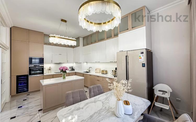 4-комнатная квартира · 155.7 м² · 2/7 этаж, Мкр «Мирас» за 230 млн ₸ в Алматы, Бостандыкский р-н — фото 14