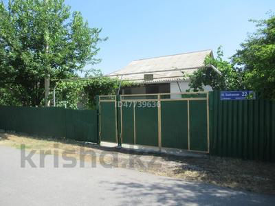 Отдельный дом · 8 комнат · 200 м² · 15 сот., Байзакова 22 за 20 млн ₸ в Асыкате