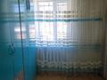 3-комнатная квартира · 62.5 м² · 1/5 этаж, мкр Михайловка , Потанина (Защитная) 70 — Стекляшка за 19 млн 〒 в Караганде, Казыбек би р-н — фото 8