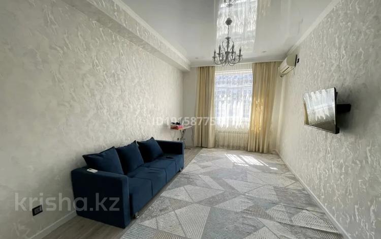 2-комнатная квартира · 70 м² · 5/14 этаж, 17-й мкр, 17 мкрн 7 за 250 000 ₸ в Актау — фото 3