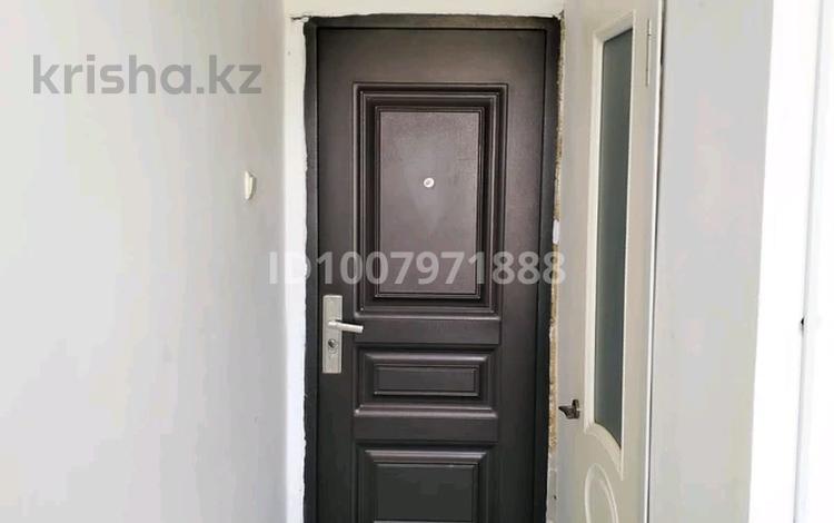 1-бөлмелі пәтер · 10 м² · 1/4 қабат, Мкр.Ивушка 16, бағасы: 70 000 ₸ в Конаеве — фото 2