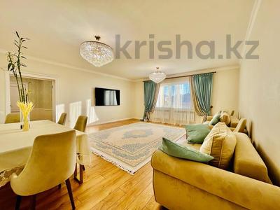 Отдельный дом • 6 комнат • 250 м² • 10 сот., Суйынбая 68 за 189 млн 〒 в Косшы