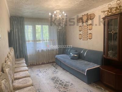 Пәтерлер в Жамбылской обл.: 3-бөлмелі пәтер · 60 м² · 2/5 қабат, Жайлау 1 — Напротив Жеңіс парка, бағасы: 16.3 млн 〒 3-бөлмелі пәтер · 60 м² · 2/5 қабат, Жайлау 1 — Напротив Жеңіс парка, бағасы: 16.3 млн 〒 в Таразе