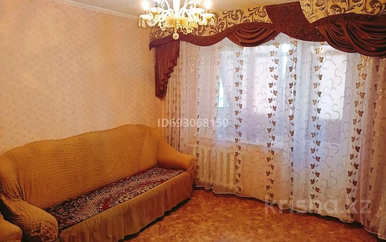 3-комнатная квартира, 62 м², 3/6 этаж, Сураганова 4/1 за 25.5 млн 〒 в Павлодаре — фото 2