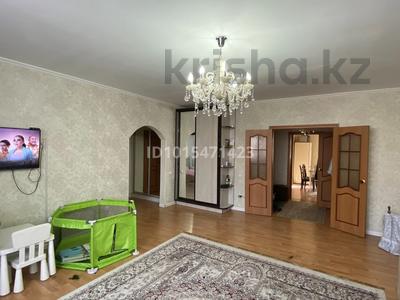 2-комнатная квартира · 82 м² · 2/5 этаж, мкр Думан-2 за 49 млн ₸ в Алматы, Медеуский р-н