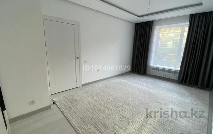 1-комнатная квартира · 38 м² · 5/12 этаж, Кабанбай батыра 59 за 27 млн ₸ в Астане, Нура р-н — фото 2