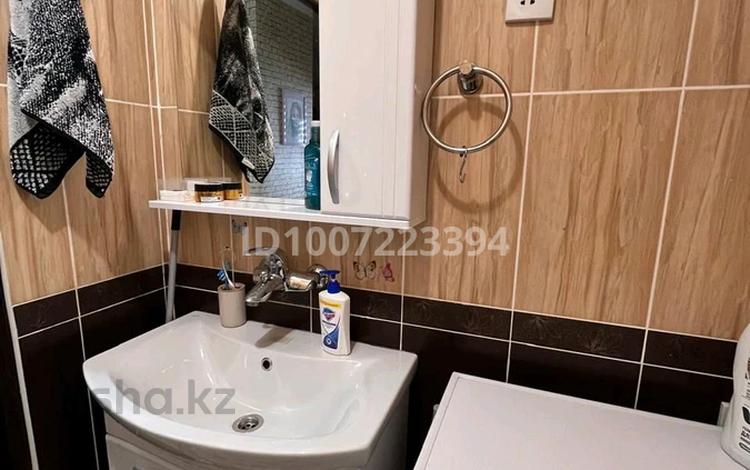 2-комнатная квартира · 54 м² · 5/5 этаж, мкр Юго-Восток, мкр Юго-Восток, мкр Степной 1 3/22 за 21 млн 〒 в Караганде, Казыбек би р-н — фото 2