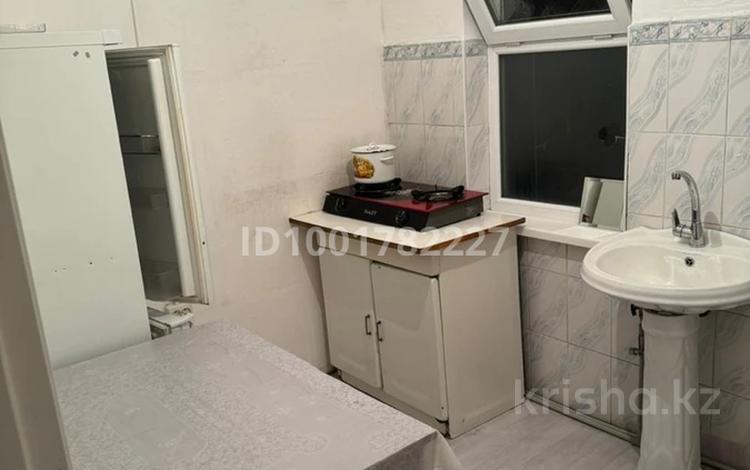 1-комнатная квартира · 10 м², мкр Достык за 100 000 ₸ в Алматы, Ауэзовский р-н — фото 2
