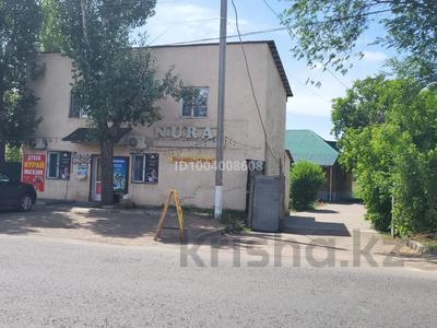 Магазины и бутики, склады, салоны красоты · 50 м² за 200 000 ₸ в Астане, р-н Байконур