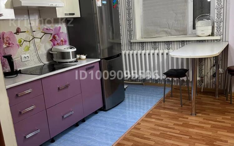 1-комнатная квартира · 32 м² · 5/9 этаж, Иманова 42 — Угол Брусиловского, рядом Есильский и Ену университеты.Срочно, срочно! за 17.5 млн 〒 в Астане, р-н Байконур — фото 5