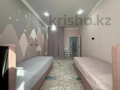 3-бөлмелі пәтер · 85 м² · 2/5 қабат, мкр Юго-Восток, Гапеева 15/1, бағасы: 44 млн ₸ в Караганде, Казыбек би р-н