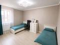 Отдельный дом · 7 комнат · 340.4 м² · 7.5 сот., ул. Дархан 57/1 за 67 млн ₸ в Уральске — фото 8