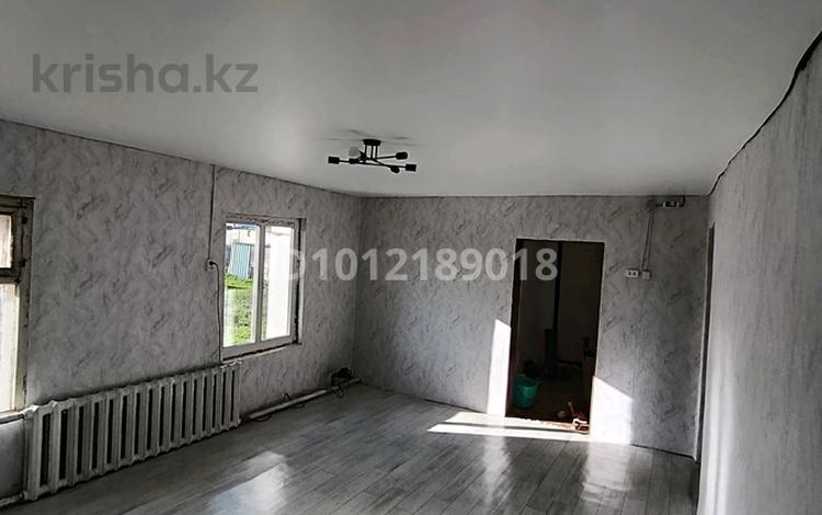 Часть дома · 2 комнаты · 42.4 м² · 7.4 сот., Набережная ул. 23 за 4.2 млн ₸ в Акколе — фото 2