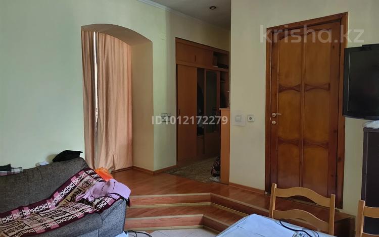 5-бөлмелі пәтер · 125 м² · 2/3 қабат, ул. Гоголя 115 — Наурызбай батыра, бағасы: 125 млн ₸ в Алматы, Алмалинский р-н — фото 2