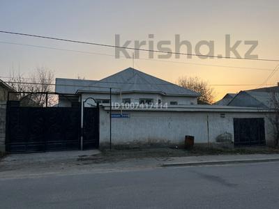 Отдельный дом · 5 комнат · 149.5 м² · 8 сот., мкр Самал-2 61 за 57 млн ₸ в Шымкенте, Абайский р-н