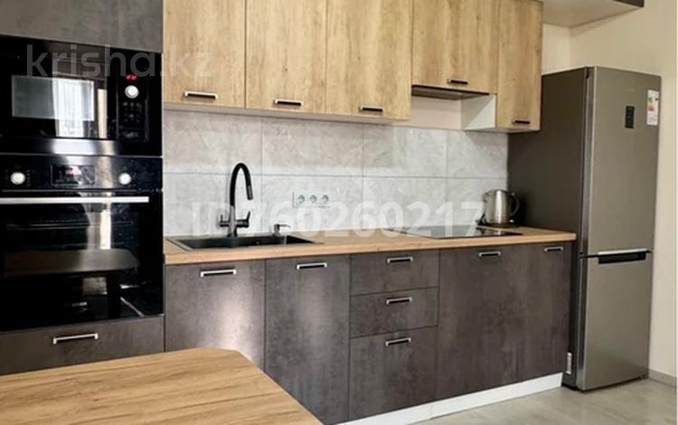 2-комнатная квартира · 40 м² · 9/10 этаж, Тянь-Шанская за 350 000 ₸ в Алматы, Медеуский р-н — фото 2