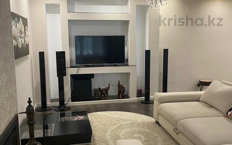 2-бөлмелі пәтер · 60 м² · 11 қабат, Абая — Брусиловского, бағасы: 23 000 ₸ в Алматы, Бостандыкский р-н — фото 2