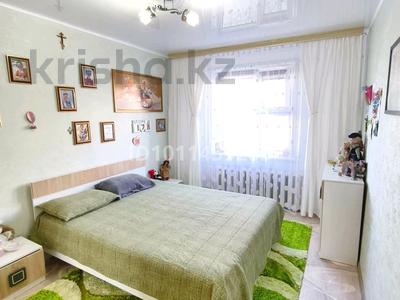 3-комнатная квартира · 72 м² · 1/5 этаж, 4 микрорайон 2 за 22.1 млн ₸ в Аксае