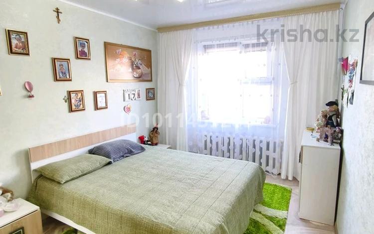 3-бөлмелі пәтер · 72 м² · 1/5 қабат, 4 микрорайон 2, бағасы: 22.1 млн ₸ в Аксае — фото 2