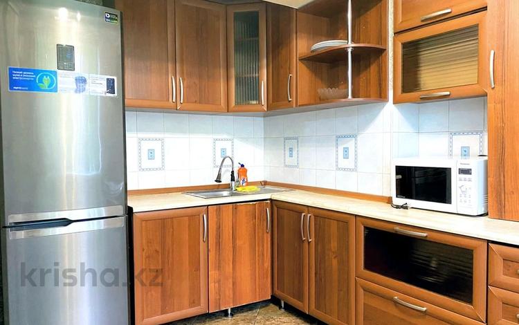 3-комнатная квартира · 60 м² · 4/4 этаж, Тауке хан 4 — Акимат за 250 000 ₸ в Шымкенте, Аль-Фарабийский р-н — фото 6