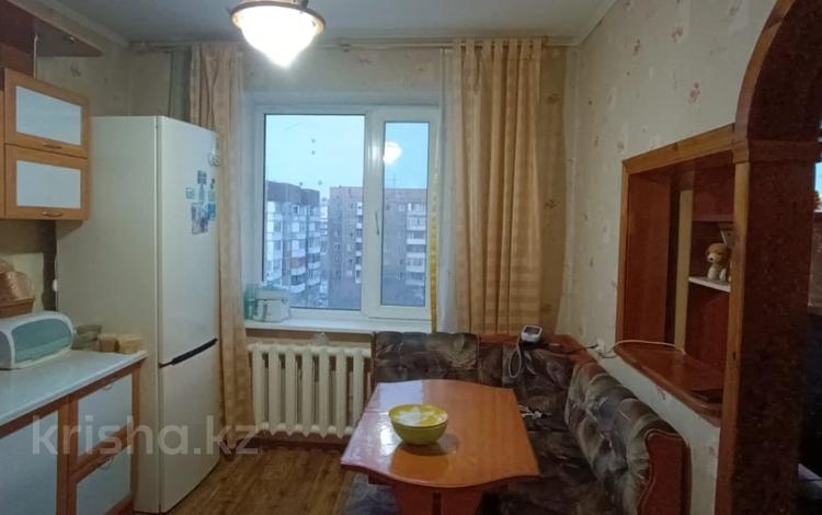 3-бөлмелі пәтер, 65 м², 8/9 қабат, мкр Юго-Восток, Мкр Гульдер 1, бағасы: 23 млн 〒 в Караганде, Казыбек би р-н — фото 2