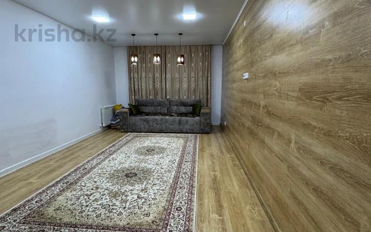 2-комнатная квартира · 70 м² · 1/5 этаж, Алтын Орда 12А за 26.3 млн ₸ в Актобе — фото 2