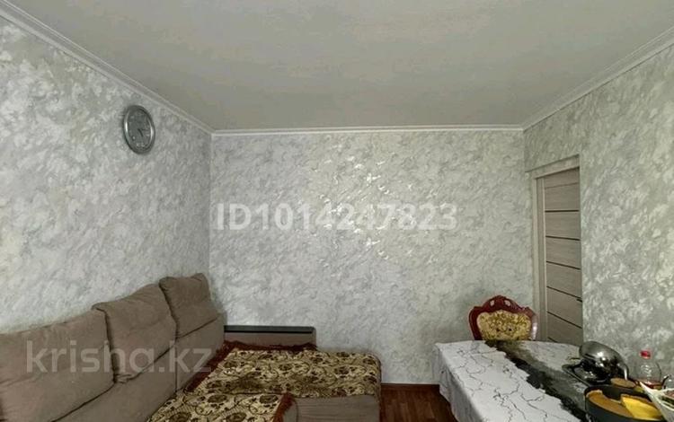 2-комнатная квартира · 42 м² · 5/5 этаж, сатпаева 10 за 12 млн ₸ в Таразе — фото 2